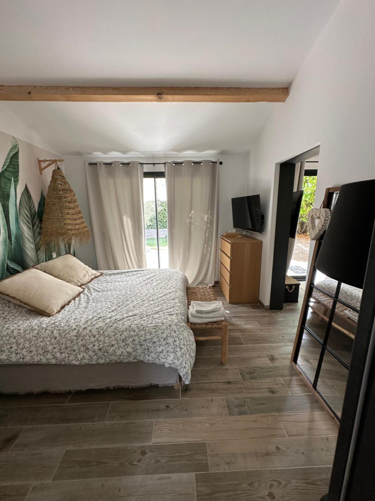 Petit Nid Douillet En Luberon Avec Spa Ansouis Exterior foto